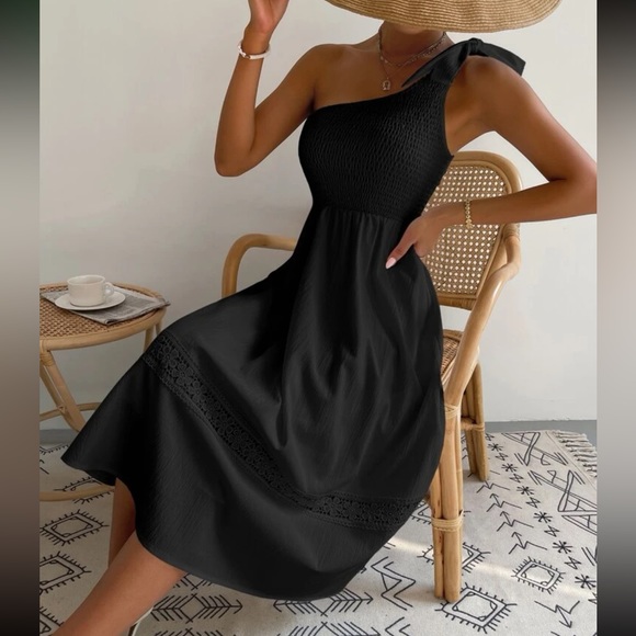 Boho One Shoulder Lace Minimalist Dress - Picture 13 of 14